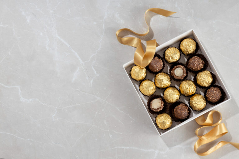 Tot ce trebuie să știi despre pralinele de ciocolată belgiană (ghid complet pentru alegere și cadou)